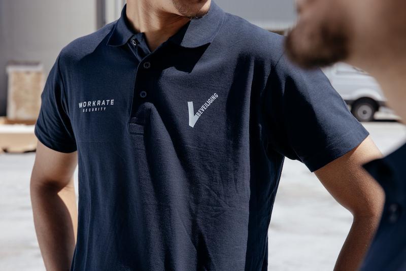 Logistic-security-logo-man_Content_800x534